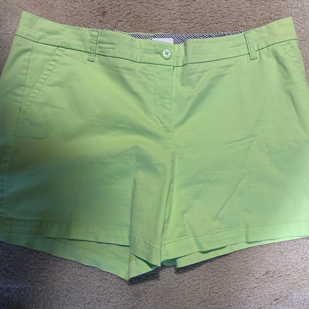 Crown & Ivy Women's Green Shorts — NWOT